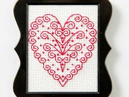 15,5 cm x 15,5 cm model stitched on 36 count zweigart edinburgh linen with. Free Heart Cross Stitch Pattern For Valentine S Day Plaid Online