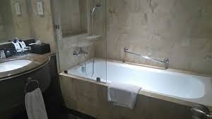Apalagi, jika kamu memilih hotel yang tepat dengan fasilitas yang pas, staycation di bogor bisa jadi pengalaman berkesan untuk kamu yang ingin mencari ketenangan. Kamar Dengan Bath Tub Picture Of Melia Purosani Yogyakarta Yogyakarta Region Tripadvisor