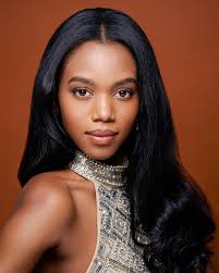 It's been a long time coming for Kaylene. This was her first time in front  of the camera professionally for her pageant headshots. She will be  competing in May for Miss Maryland. #