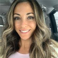 Jessica Eide's Instagram, Twitter & Facebook