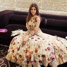 Her friend designer tarun tahiliani will design her wedding dress. These Shilpa Shetty Ensembles Are Perfect Outfit Inspiration For Brides Except Wedding Day Shaadisaga