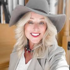 🔗: peoplem.ag/45Vi4SB Sharon Stone is getting candid about her mindset  following her 2001 stroke. l 📷: The Hollywood Reporter via Getty