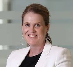 Samantha Bragg's Instagram, Twitter & Facebook