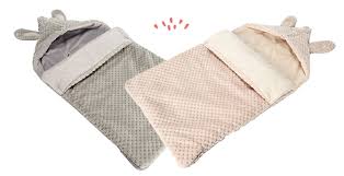 Nid d'ange douillette originaux distributeurs de mouchoir mouchoir les originaux collection sacs abeilles. Nid D Ange De Chez Amadeus Sieste Assuree Pour Bebe