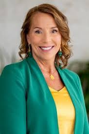 Natalie Ledesma, Oncology Nutritionist