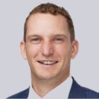 Heidi Panek's Instagram, Twitter & Facebook