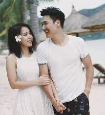 Dan truong is an actor, known for võ lâm truyên ky (2007), ngôc oi tuôi 17 (2019) and cha ma (2019). L Piudnfzv9yom