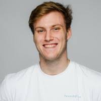 100+ perfiles de «Garvin»