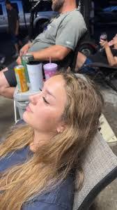 Amber Jeffries's Instagram, Twitter & Facebook