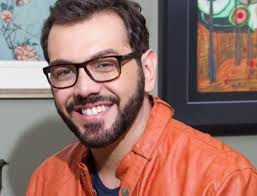 Newton Lima conversa com dois artistas brasileiros que ressignificam o  cotidiano e apresenta as pinturas de Aécio Sarti e esculturas de Luiz  Philippe