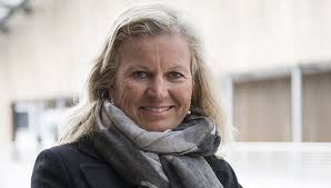 Fra kjendiskveld med magnus devold sesong 1 på tvnorge og dplay.no. Administrerende Direktor Kristin Krohn Devold I Nho Reiseliv Travelnews