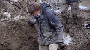 Rick and Marty Lagina make a potentially important discovery at Smith's  Cove that is hard to fathom. #Curseofoakisland | The Curse of Oak Island |  Facebook