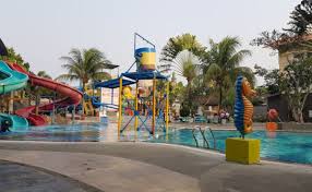 Saat ini, kata iman, kolam renang tirta agung ciputat sudah ditutup, pengelola kolam renang juga sedang diperiksa oleh polsek ciputat timur. 5 Kolam Renang Paling Terkenal Di Tangerang Selatan Tangsel Media Portal Informasi Seputar Kota Tangerang Selatan