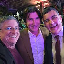 Festa de posse da nova diretoria da ABMES. Uma delícia confraternizar com  esses amigos queridos @redeabmes