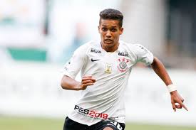Pedrinho is a skillful, technically gifted inside forward capable of starting for most top flight teams from the get go. The Daily Bee May 31st 2019 Bvb To Make An Offer For Pedrinho Fear The Wall