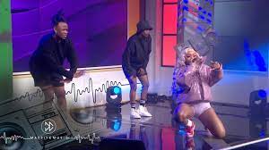 We get you addicted to all south african music. Kamo Mphela Performs Nkulunkulu Massive Music Channel O Youtube