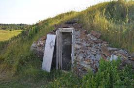 Make this root cellar by burying a new concrete septic tank into a hillside. Root Cellars Types Of Root Cellars And Storage Tips The Old Farmer S Almanac