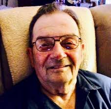 MR. BILL HOLLIDAY Mr. Robert William “Bill” Holliday, age 90, of Franklin  passed away Sunday July 29, 2018. Funeral services for Mr. Holliday will be  conducted Thursday August 2, 2018 at 11:00