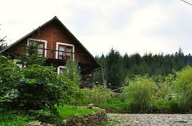 Tripadvisor has 72 reviews of manastirea humorului hotels, attractions, and restaurants making it your best manastirea humorului manastirea humorului tourism and travel: De La Casa Veche Din Lemn A Ajuns SÄƒ AibÄƒ Pensiune Gelu Iacob Spune CÄƒ La El In Loc De Aer CondiÈ›ionat Ai Brazi Adela Parvu Interior Design Blogger