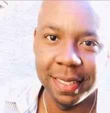 S.O.S 🚨- LIBERASYON DOKTÈ HERVÉ PRESE PRESE! Nèg ak zam kidnape doktè  Hervé ki se yon jinekològ nan nanwit mardi 17 pou ouvè nan mèkredi 18, yo  mande fanmil yon milyon dola pou liberel.