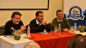 Video creato da cosetta albani per il fans club italia osvaldo laport brano : El Intendente Y Osvaldo Laport Presentaron El Primer Elenco Del Teatro Seminari Escobar Noticias De Escobar El Dia De Escobar