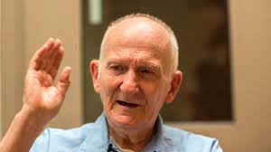 Andy Hale (@AndyMHale_ESQ)