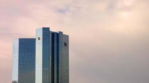 Weitere informationen zu deutsche bank. Banken Die Bankfiliale Als Trendshop Unternehmen Faz