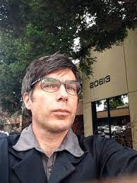 Gary Vertigan's Instagram, Twitter & Facebook