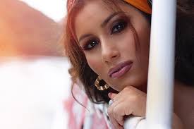 Gigi radics was hiding herself at the beginning of her pregnancy. Radics Gigi Es Parja A Kozos Jovorol Vallott Tobb Gyereket Is Szeretnenek Video