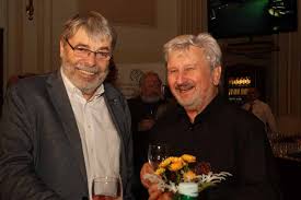 Radim uzel je známý gynekolog a sexuolog. Sexuolog Radim Uzel Dnes Slavi Kulatiny Nova Vecerni Praha