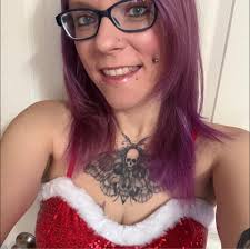 Drop the confetti because Dairy Queen is unleashing new Confetti Dipped  Cones this spring and they look great! These new cones will be rolling out  over the next 2-3 weeks (a few