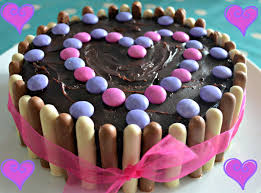 Turn simple vanilla sponge cupcakes into mother's day cakes with our easy recipe. An Easy Mother S Day Cake Cake Mothers Day Cake Cake Decorating