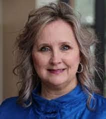 Wendy Stclair's Instagram, Twitter & Facebook