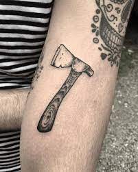 202 Likes 3 Comments Fabiano Junior Fabianop Tattoo On Instagram Para Orcamento Agendamento Facebook Ou Whats 9862295 Axe Tattoo Tattoos Small Tattoos