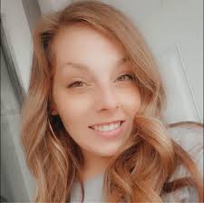 Anybody renting with Find A Place Now LLC? I haven't been able to get in  touch with them for over 2 months now. Maintenance requests get canceled,  no response thru their text