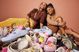 How To Put Your Jibbitz On Your Crocs|Shoe Charm - Youtube