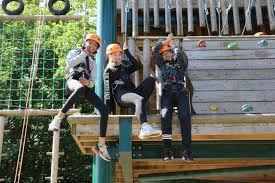 A classic phil valentine show interview with rob reiner stumping for al gore. News Bridgewater School