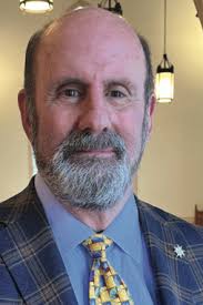 VIEW THE VIDEO: The Queen and the U.S.A.: The Book, the Authors and the  Platinum Jubilee