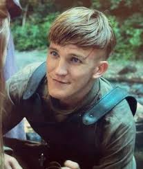 Ewan Mitchell aka Osferth Play this picture as puzzle:  https://www.jigsawplanet.com/?rc=play&pid=33d3b430a9fe