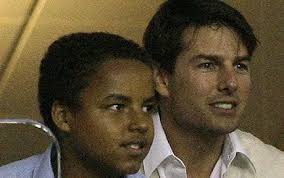 Hollandalı pilotun kazasının ardından liderliği alan sergio perez, red bull ile ilk galibiyetini elde ederken sebastian vettel ikinci, pierre gasly üçüncü oldu. Tom Cruise S Son Makes Film Debut