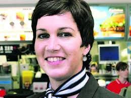 Familienidyll am Burger-Grill