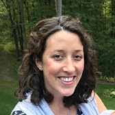 Amanda Houchens's Instagram, Twitter & Facebook