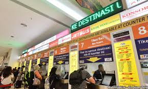 Heavy industries, such as petrochemicals, shipbuilding and palm oil processing, as well as freight forwarders, are mostly concentrated around the pasir gudang. Malaysiakini Pm Puji Sistem Jualan Tiket Tbs