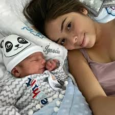 EMMANUEL IGNACIO MONTILVA ROJAS Solo puedo decir no tengo palabras para  explicar todo lo hermoso que siento cada vez que te veo, eres el gran amor  de mi vida 🤍 El amor