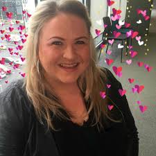 The lovely Leah MacRae has popped by for a wee behind the scenes chat about  an upcoming storyline. 💕 Keep yer eyes peeled for more coming soon...