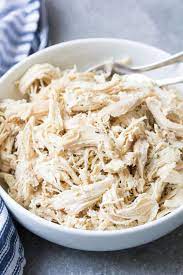 We'll also discuss some of the most delicious recipes where shredded chicken plays this is the method to follow if you want to learn how to make shredded chicken fast. How To Shred Chicken 3 Quick And Easy Ways Kristine S Kitchen