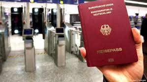 Este frecventata de romani incepand cu lunile aprilie, mai si pana in octombrie etichetat avion, bucurest, ce iti trebuie, colectionarul de orase, control vamal, eilat, ein bokek, excursie, ghid, granita, ierusali. Berlinul OferÄ CetÄÅ£enie Germania Dw 15 10 2013