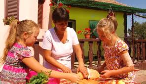 Schımb de mame 18 octombrıe 2020 full sezon nou. Munca E La Ordinea Zilei La Schimb De Mame