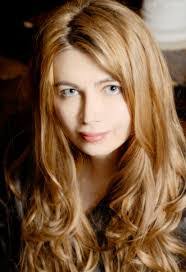 Roxanne Williams's Instagram, Twitter & Facebook