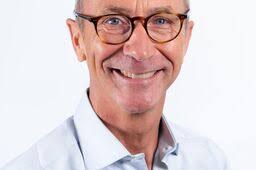 Philippe Benoît, nouveau directeur commercial et marketing grande  distribution d'AdVini